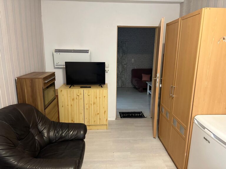 2e89fee9-f7d0-4142-92f4-4b4789cf3a0c