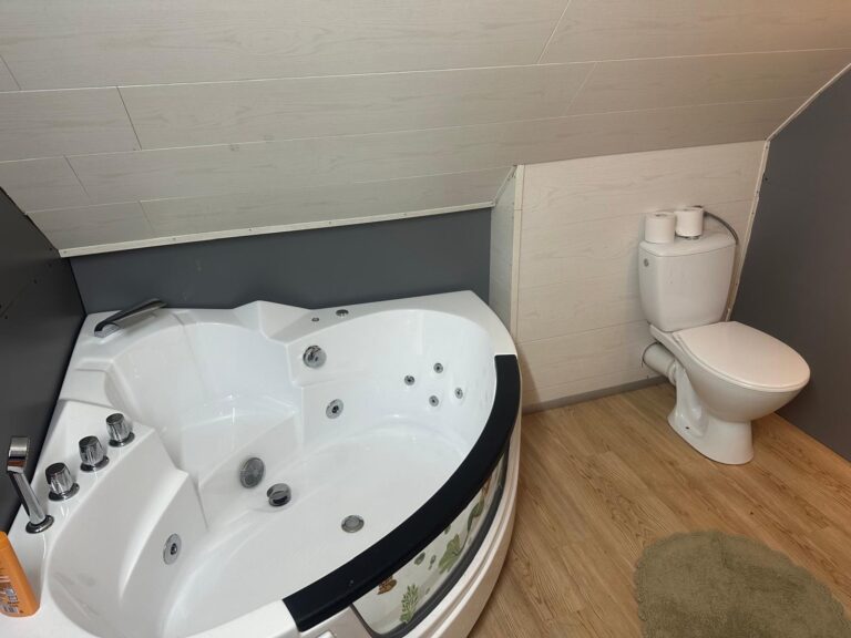 2f873d1e-a7a3-4c3c-8629-739f3aa1cfe9