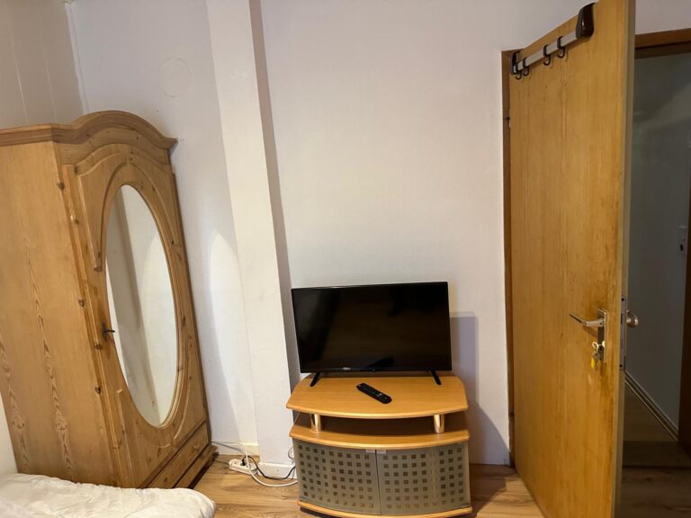 a69377d5-90de-410c-aaf2-ed8b3aa48df8