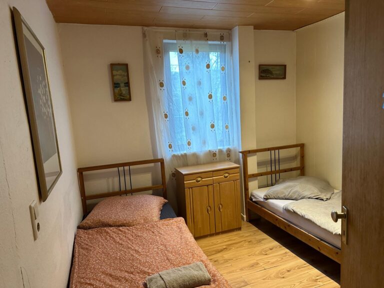 c29a8bee-d58e-4dcd-86b6-eb7ae0c6cc95