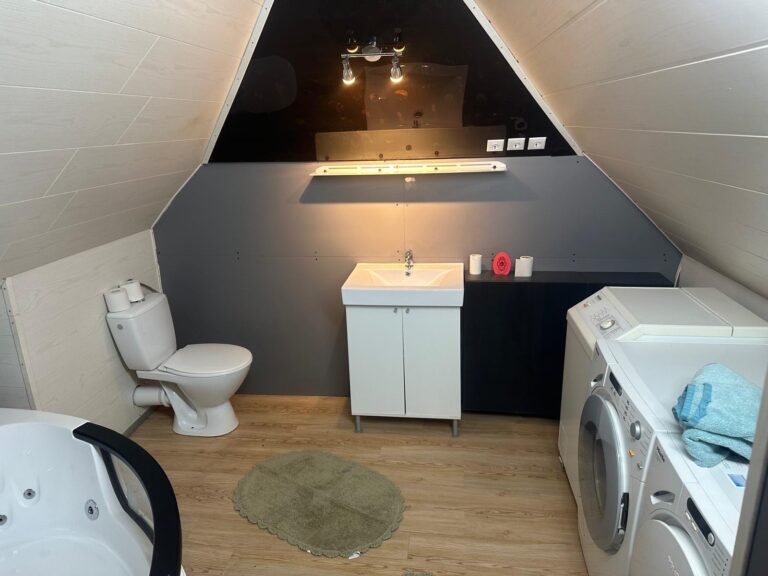 c351dec0-6f2c-4838-822f-299b23def1a1