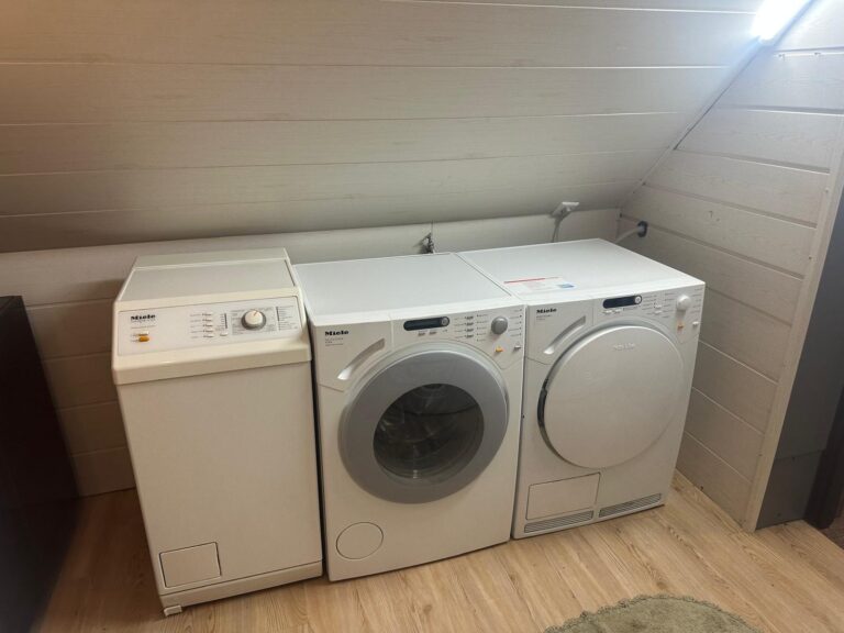 e61c9f67-ec79-4f63-bfc4-0d68739e4e63